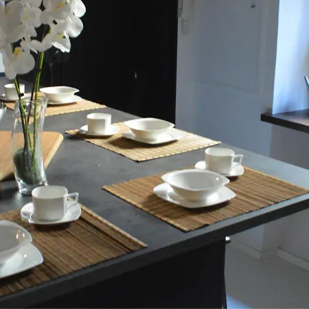 Massena - Homezon Apartamento *